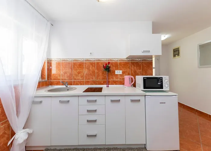 Apartmani Valentina *